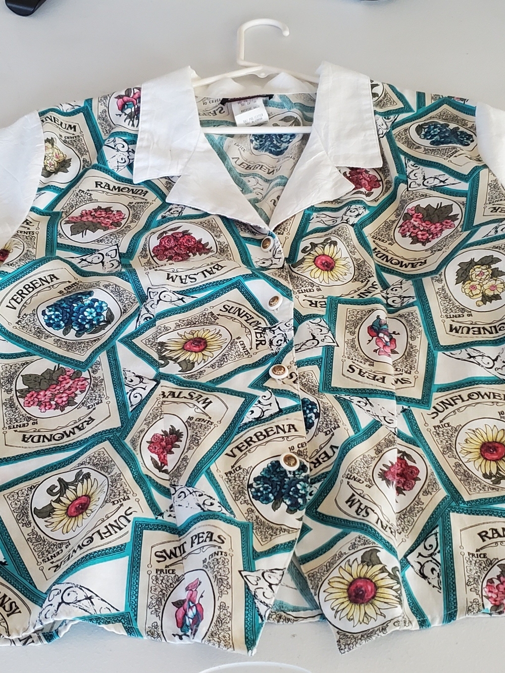 Vintage CABRAIS Floral Seed Packet Print  Shirt